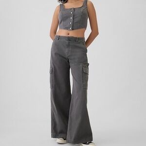 GAP Low Rise Cargo Baggy Khakis